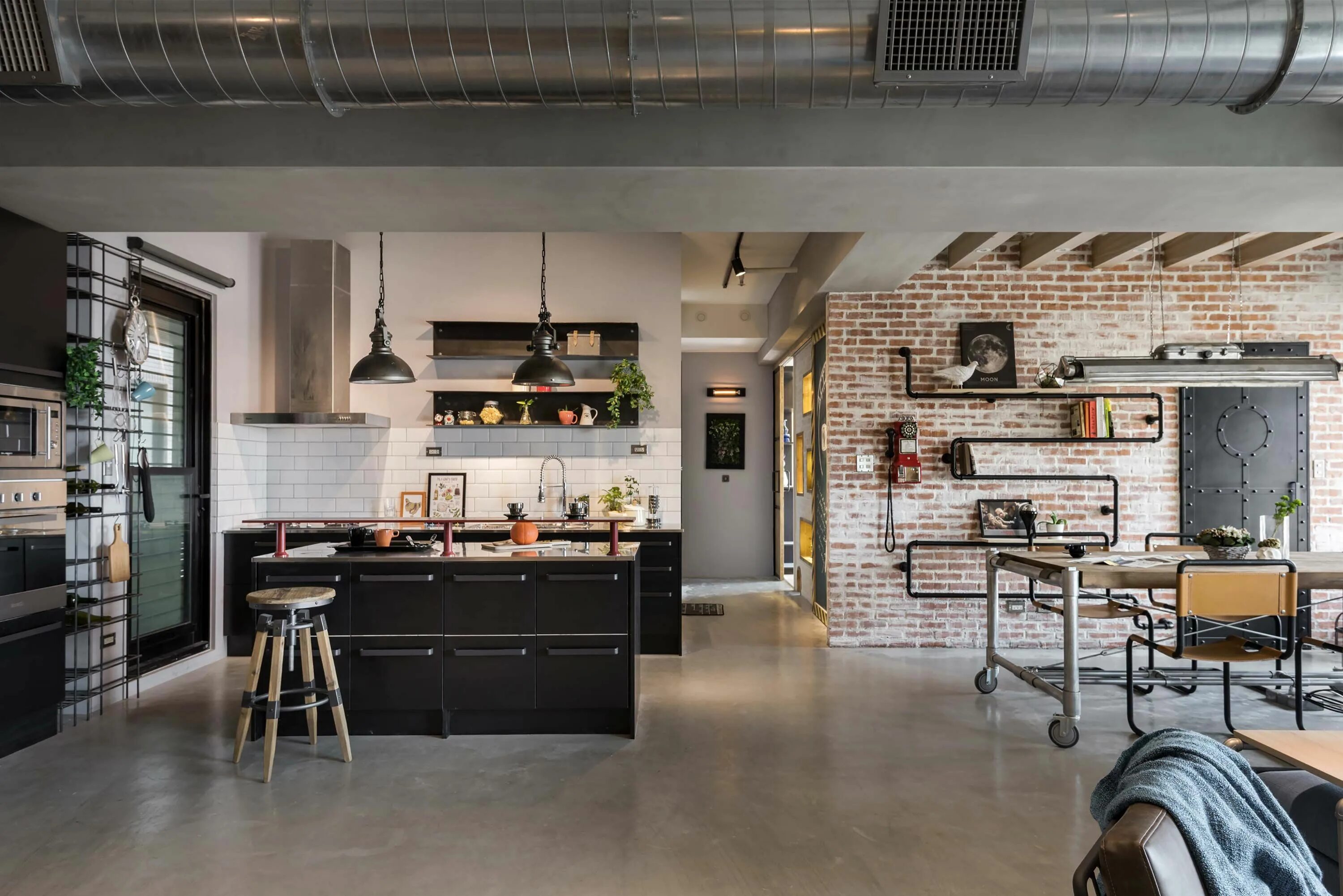 Пол кухни в стиле лофт Loft de style industriel à Taïwan Industrial kitchen design, Loft design, Indust