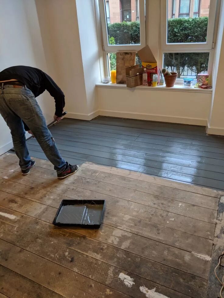 Пол покрашенный краской фото Painted wooden floor Wood floor design, Painted hardwood floors, Painted wooden 