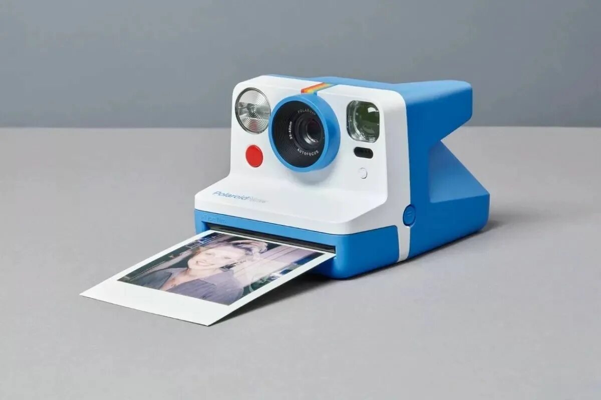 Полароид купить спб фотоаппарат с моментальным фото Polaroid Now - La photographie instantanée revient à la maison Instant camera, I