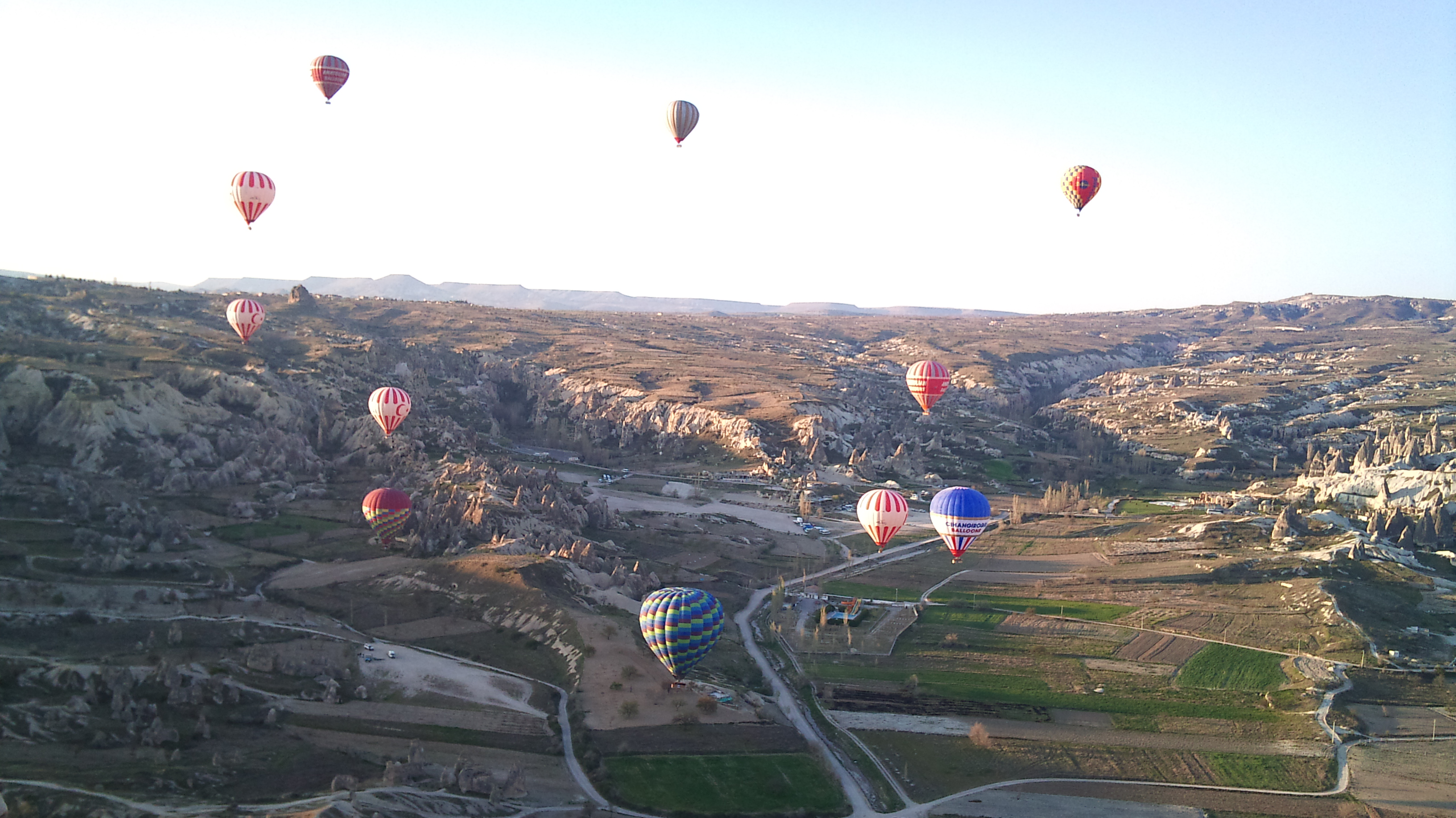 Полет на шаре невшехир невшехир меркез фото File:50180 Göreme-Nevşehir Merkez-Nevşehir, Turkey - panoramio (4).jpg - Wikimed