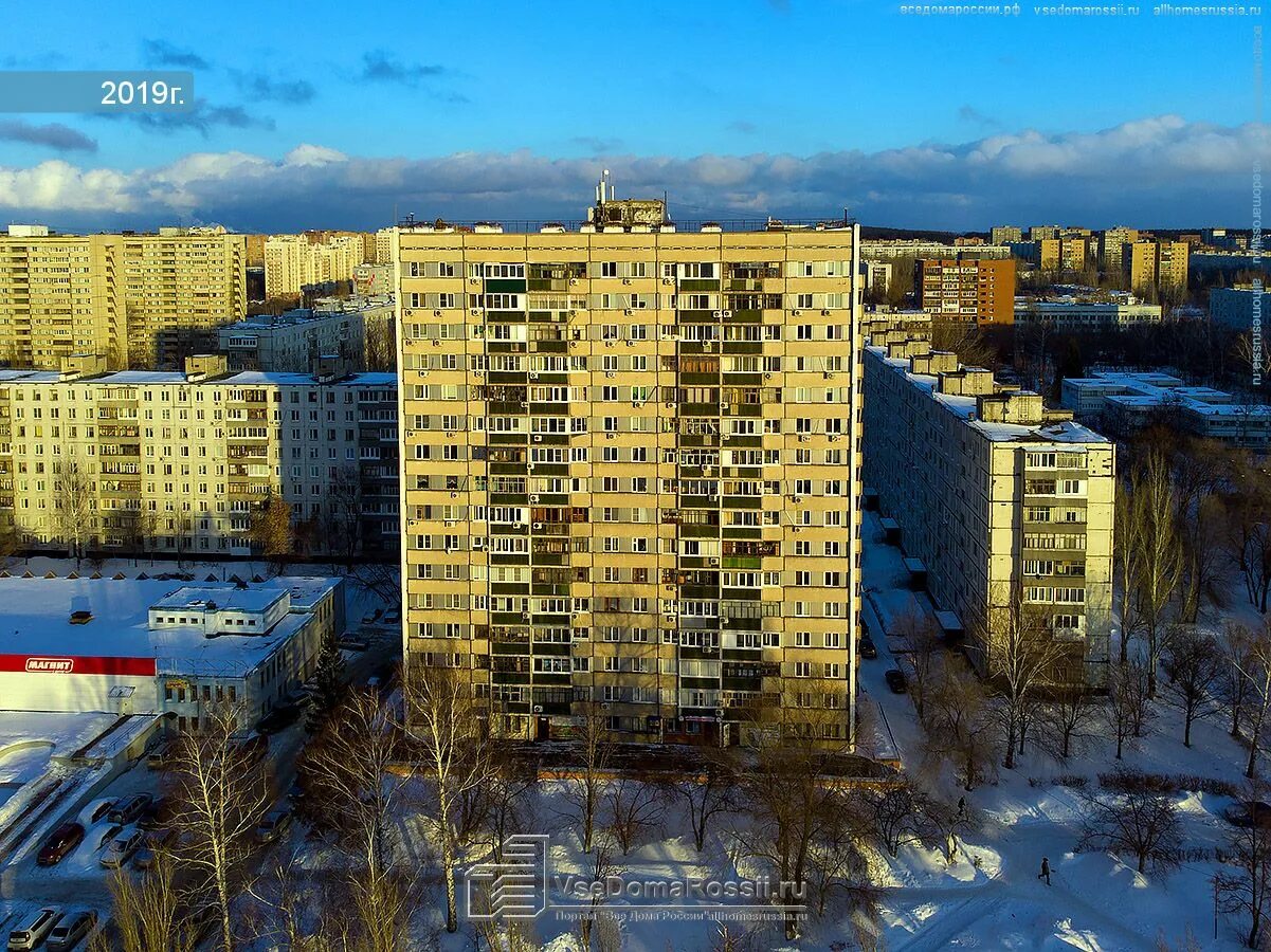 Полет юбилейная ул 19 фото Togliatti, Yubileynaya st house 37. Apartment house