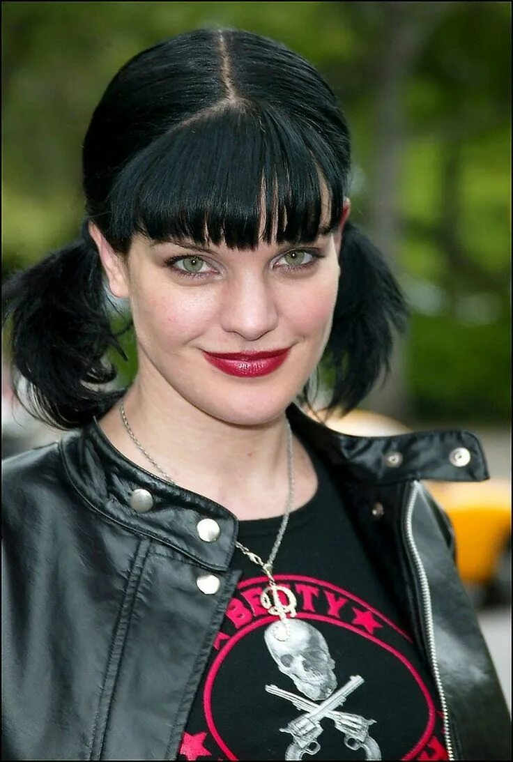 Поли перретт фото Pauley Perrette Pauley perrette, Celebrities female, Ncis