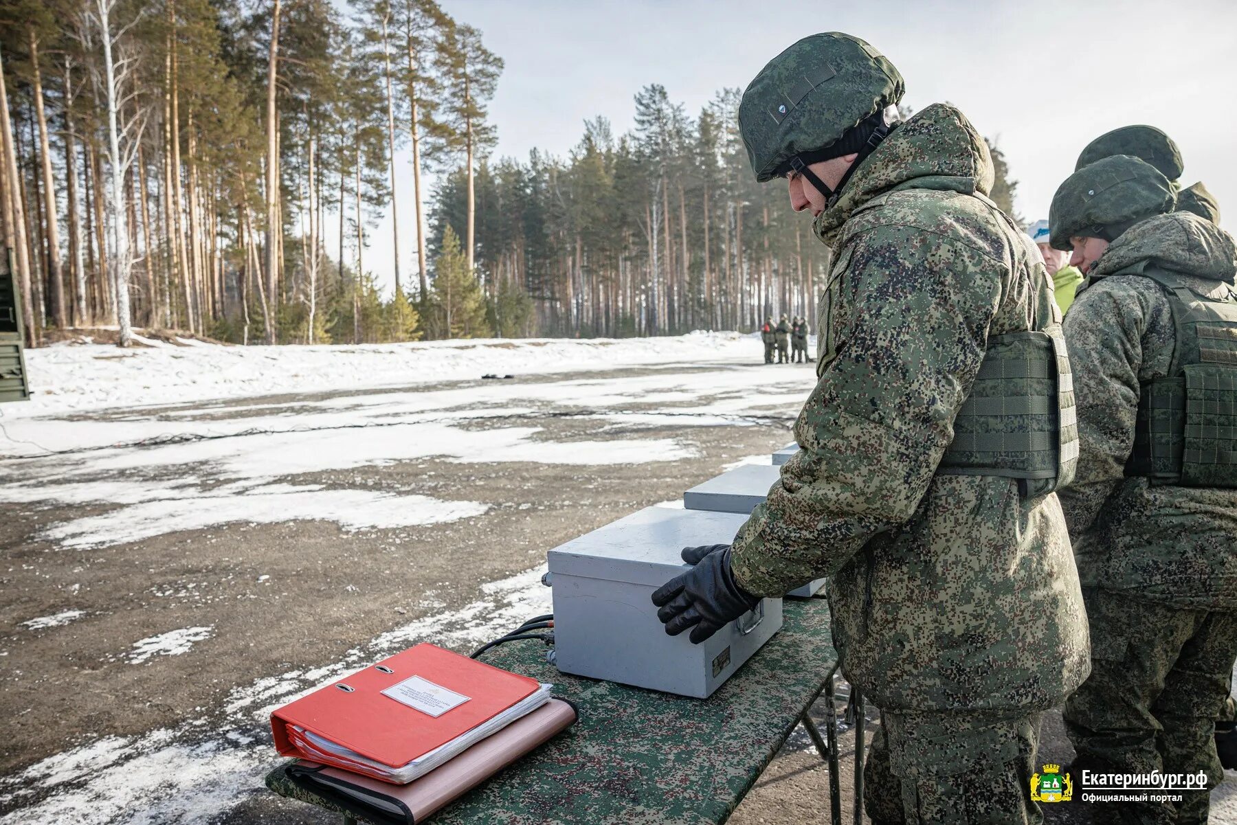 Полигон свердловский фото Уральские военные провели тренировку салюта ко Дню защитника Отечества - Новости