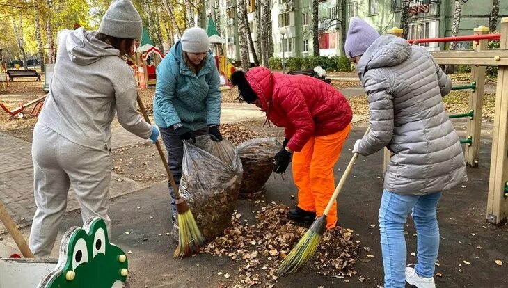 Поликлиника 3 прокопьевск субботник фото Томичи собрали более 600 кубометров мусора на городском субботнике - РИА Томск