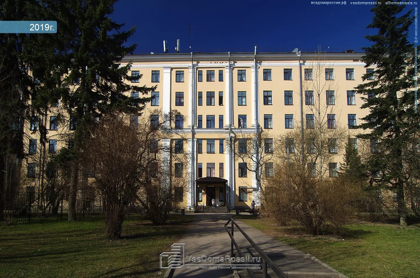 Поликлиника ул гастелло 1а фото Saint Petersburg, Gastello st house 21А. Городская больница № 20