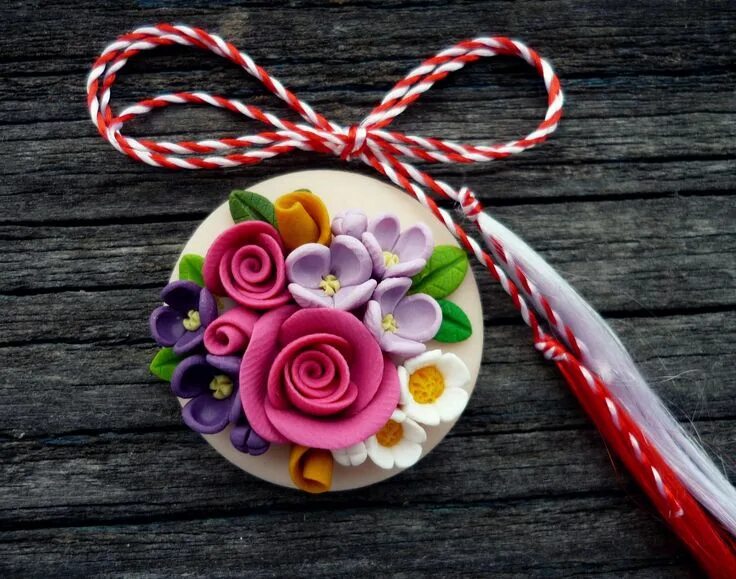 Полимерная глина поделки своими руками фото Martisoare 2015 Polymer clay flower jewelry, Polymer clay jewelry diy, Polymer c