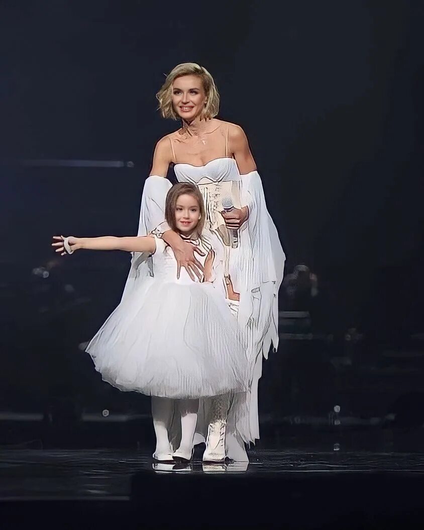 Полина гагарина фото дочки Polina Gagarina / Полина Гагарина Аэропортовый стиль, Модели, Певицы