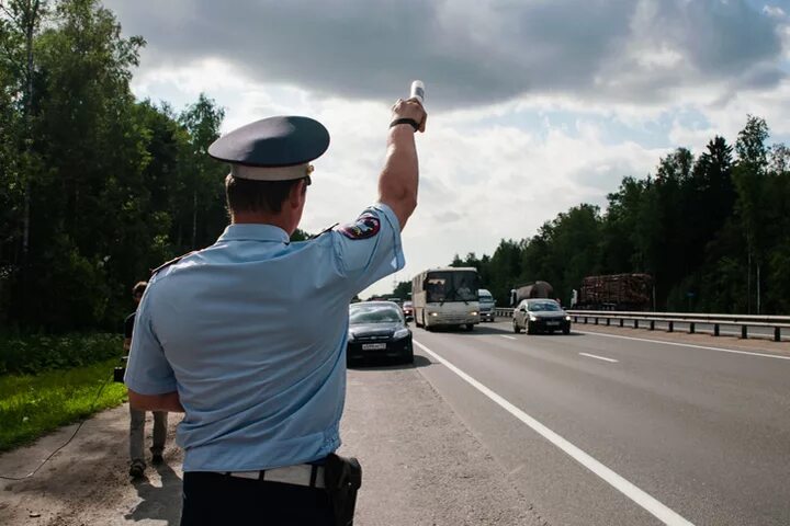 Полицейский на дороге фото Житель Сорочинска получил реальный срок за месть инспектору ГИБДД - МК Оренбург