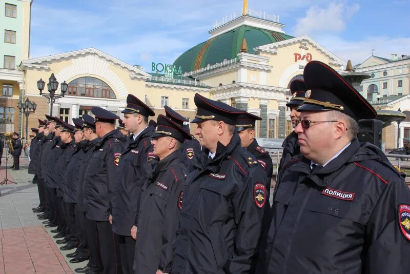 Полиция красноярск фото Оперативная группа полиции Красноярского края отправилась в служебную командиров