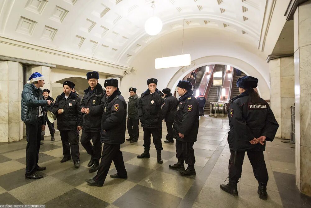 Полиция метро фото Отделы полиции на московском метрополитене - найдено 85 фото