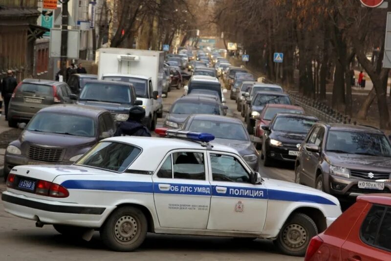 Полиция нижний новгород фото Полицейскими обеспечен общественный порядок во время эвакуации граждан из Главпо