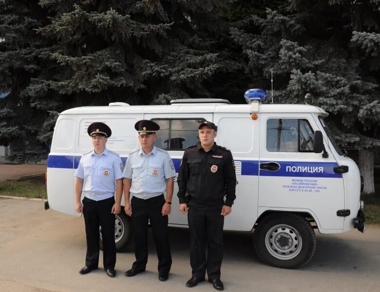 Полиция рязани фото В Рязанской области полицейские разыскали в лесу заблудившегося грибника