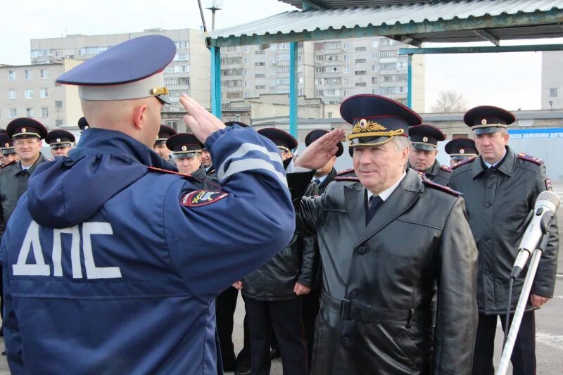 Полиция тамбов фото Тамбовские полицейские получили новые автомобили