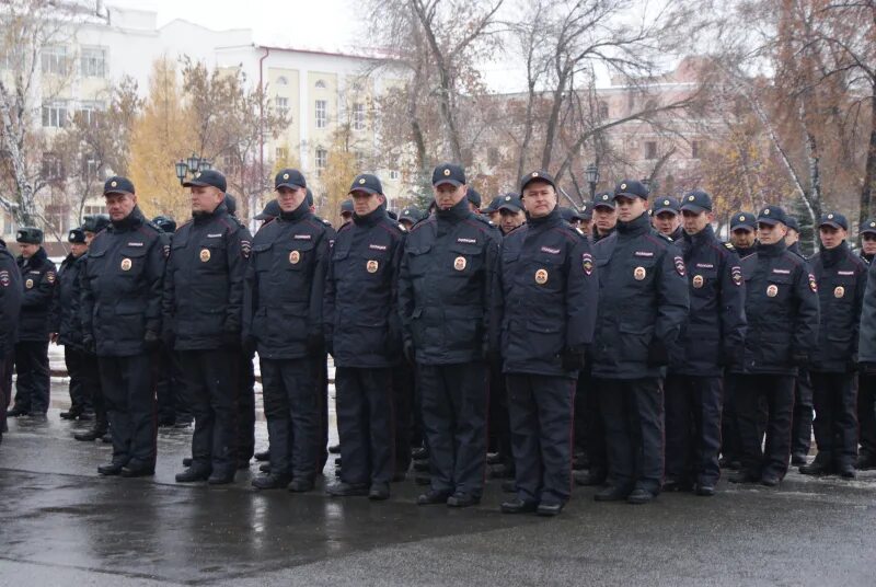 Полиция тюмени фото Гарнизонный развод (25 октября 2013 года)