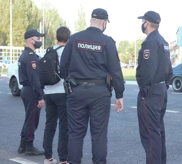 Полиция ульяновск фото In Ulyanovsk, the police found a grandmother who left the house in one robe http