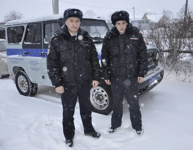 Полиция ульяновск фото Жительница Ульяновской области поблагодарила сотрудников полиции за помощь своей