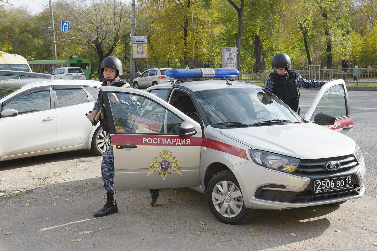 Полиция воронеж фото Охранная грамота. Воронежская вневедомственная охрана отмечает 70-летие РИА Воро