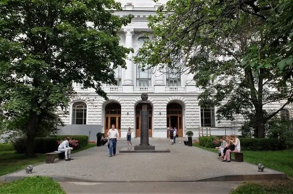 Политехнический университет фото москва Парк политехнического университета