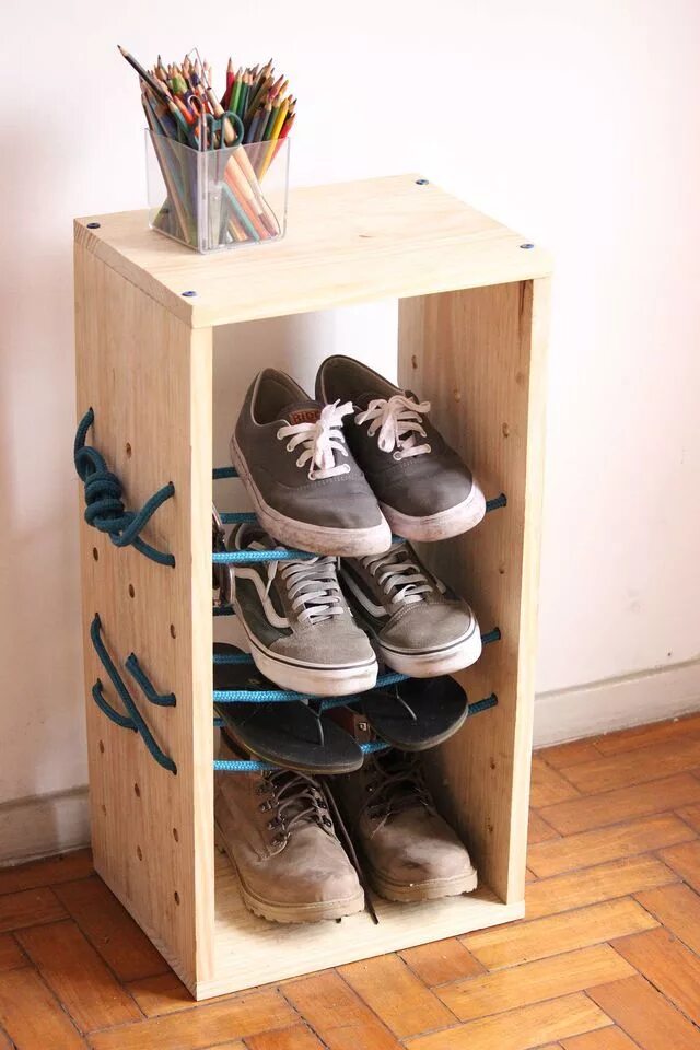 Полка для обуви своими руками фото Деревянный стеллаж Nó с полками из веревок Diy shoe rack, Shoe rack, Shoe storag