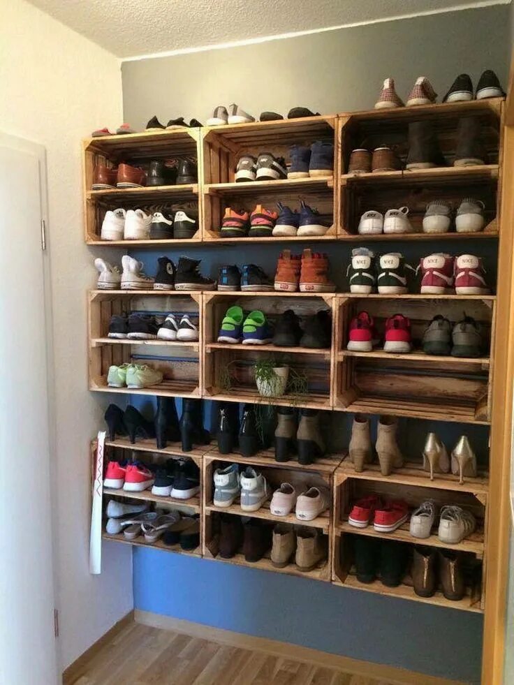 Полка под обувь своими руками фото Practical Shoes Rack Design Ideas for Small Homes Organizar sapatos, Moveis de p