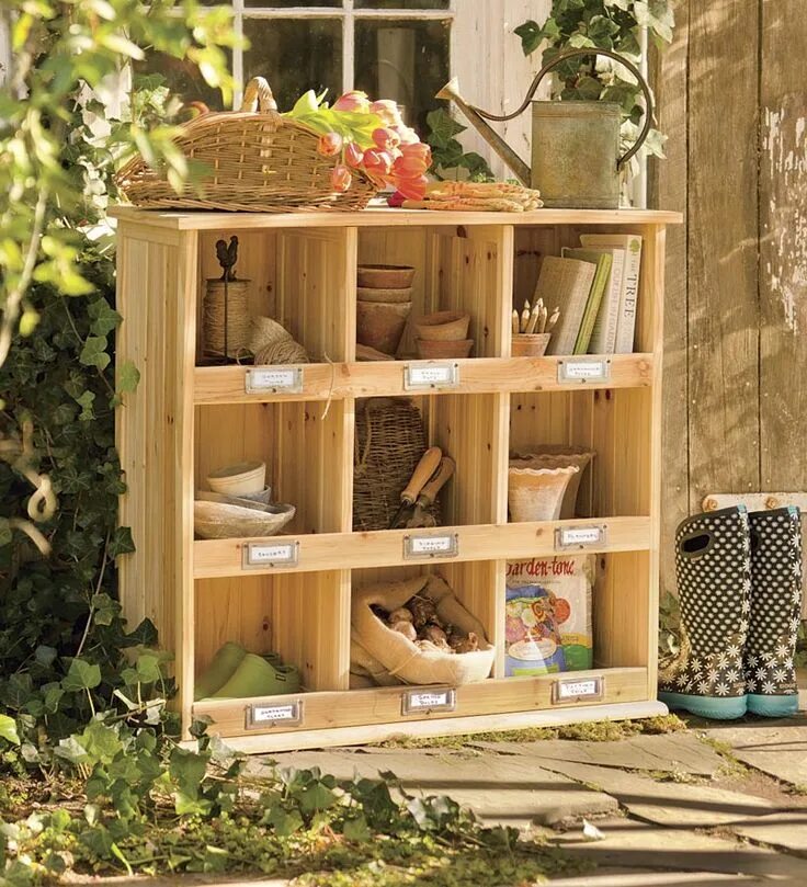 Полки на дачу фото Solid Wood Garden Storage Cubby - could easily make this for the garage Garden s