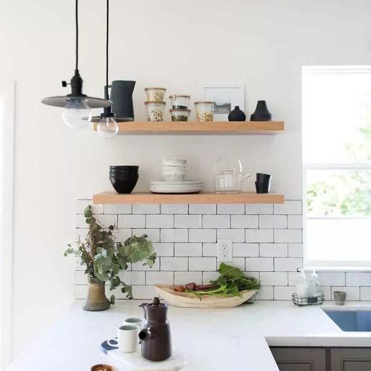 Полки на стену на кухню фото Oak Floating Shelf Floating shelves kitchen, Floating shelves diy, Oak floating 