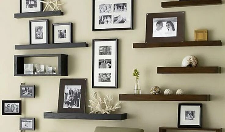 Полки на стену в гостиной фото Floating shelves living room, Apartment decor, Room decor