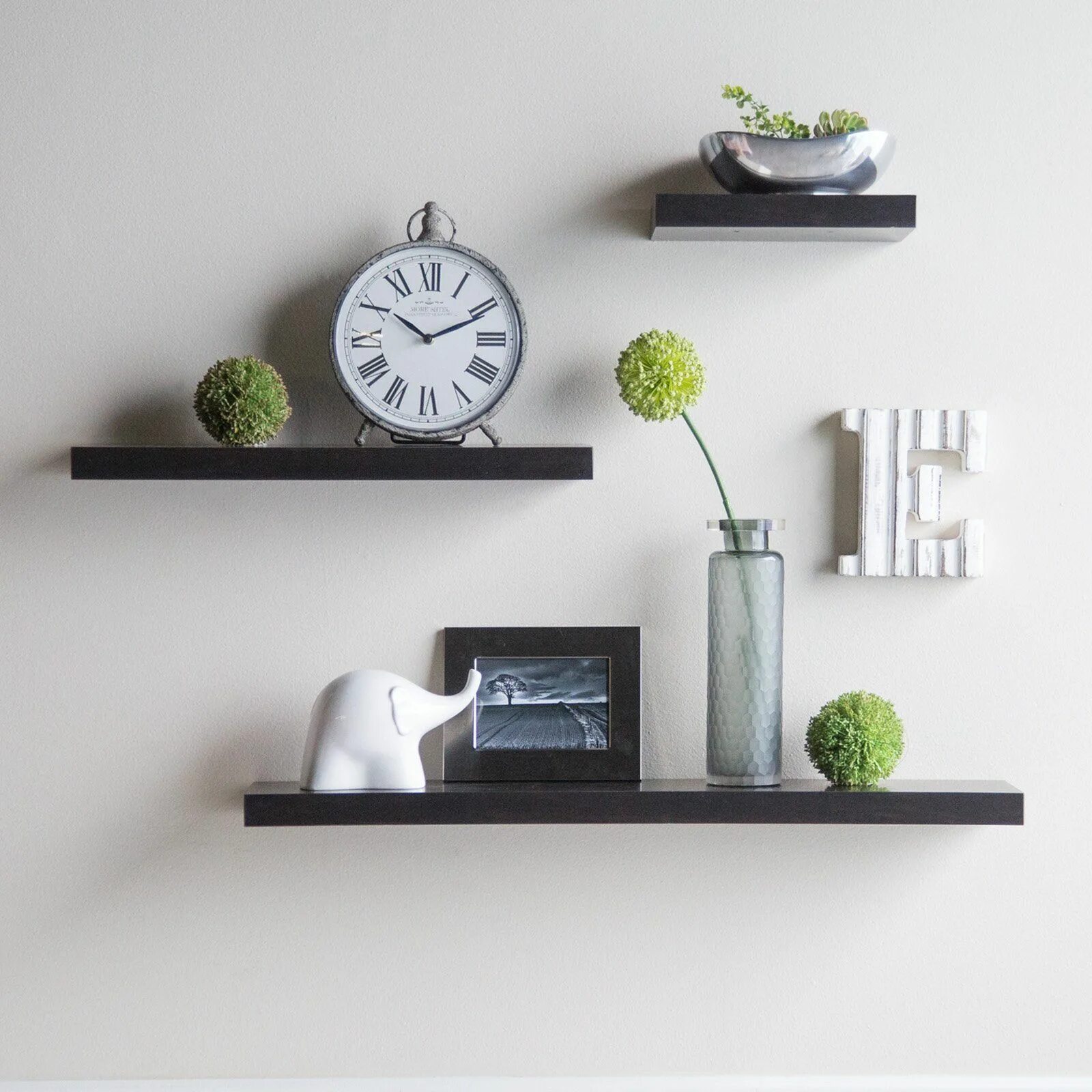 Полки на стену в интерьере фото Floating Shelves. Decoración de unas, Decoración de repisas, Estantes de pared