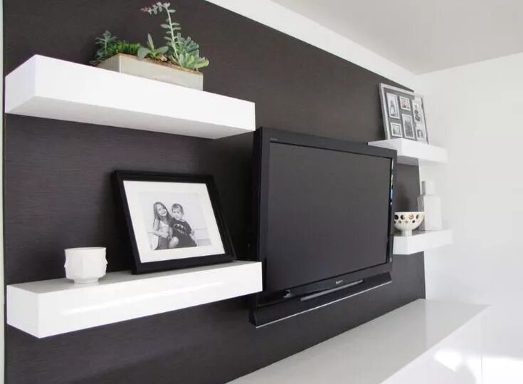 Полки над телевизором в интерьере фото tv wall Shelves around tv, Modern family rooms, Tv wall