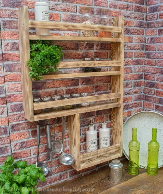 Полки в беседке своими руками Spice rack made of old wood with lots of space! Dimensions: height 90 cm, width 