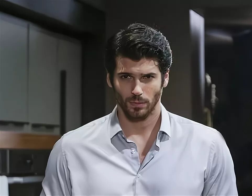 Полнолуние турецкий сериал актеры и роли фото Dolunay dizsinin yakışıklısı Can Yaman kimdir? "Dolunay dizsinin yakışıklısı Can