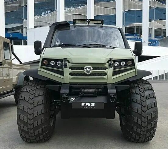 Полноприводные автомобили фото Pin on trucks Overland vehicles, Monster trucks, Overlanding