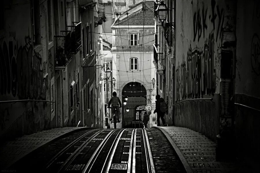 Полностью черно белое фото 500px Blog " Best of Black and White Street Photography on 500px - 500px Blog St