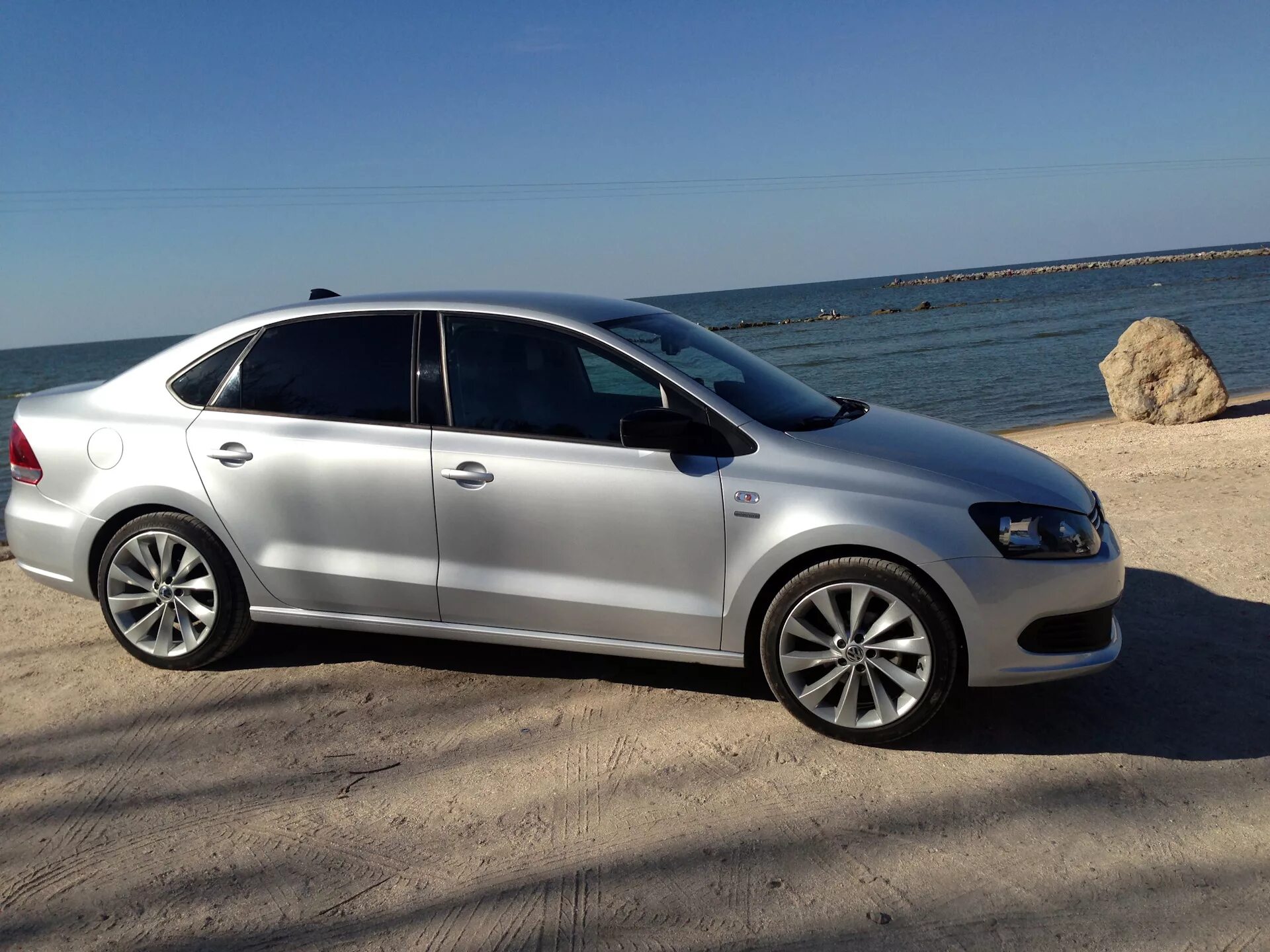 Поло диски фото Воспоминания о прошедшем сезоне. - Volkswagen Polo Sedan, 1,6 л, 2013 года фотог