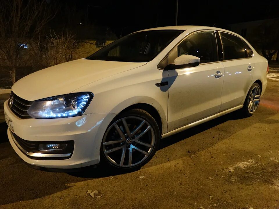 Поло диски фото Замена заводских пружин на Lesjöfors. - Volkswagen Polo Sedan, 1,6 л, 2016 года 