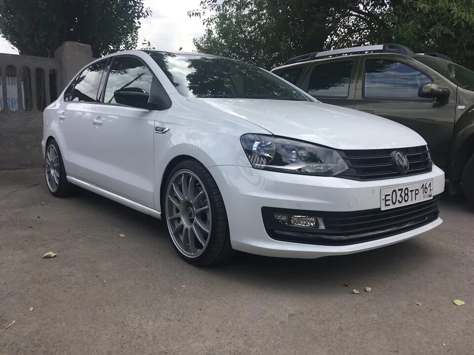 Поло диски фото OZ Racing R18 - Volkswagen Polo Sedan, 1,4 л, 2018 года тюнинг DRIVE2