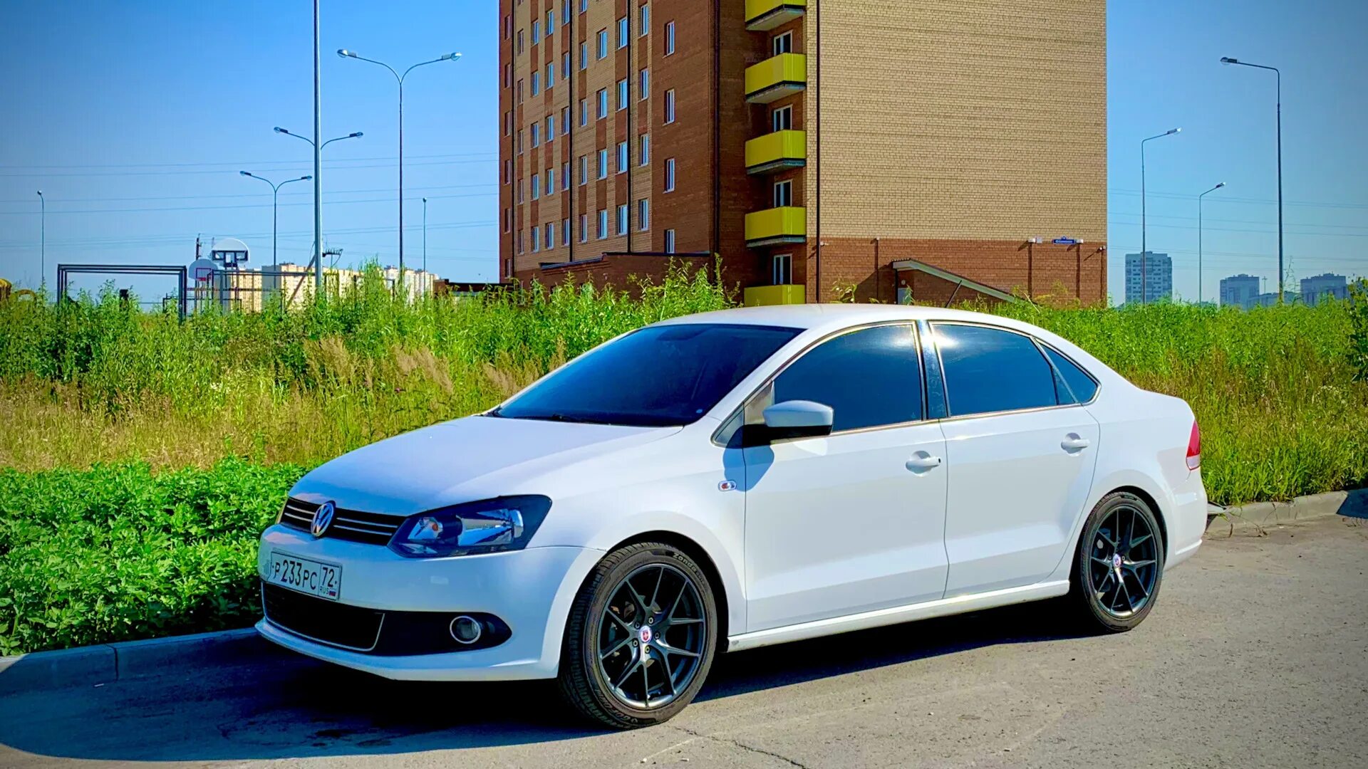 Выборы - Volkswagen Polo Sedan, 1,6 л, 2013 года рейтинг и продвижение DRIVE2