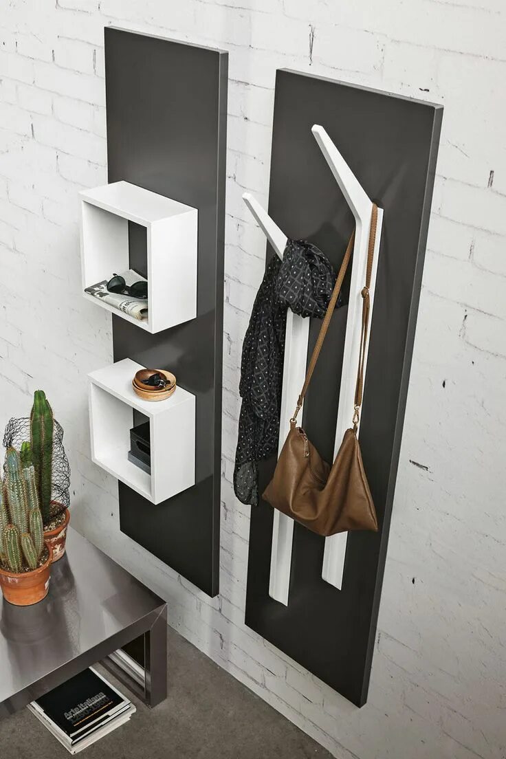 Полочки в прихожей фото Magnetic Storage Solutions from Magnetika Arredamento ingresso piccolo, Arredame