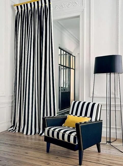 Полосатые шторы в интерьере Modern Furniture with White and Black Stripes Curtain designs, Striped furniture