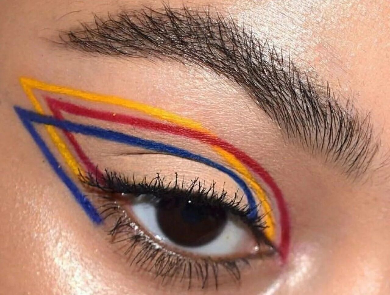 Полоски для макияжа глаз Pin by Sofja Thorbjörg on Мудборды Eye makeup, Eye makeup art, Makeup art