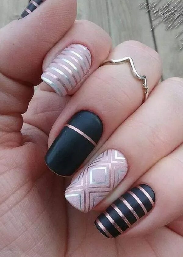 Полоски на ногтях дизайн фото 2018 Best Nail Art Ideas Art and Design Lines on nails, Nail art, Line nail art