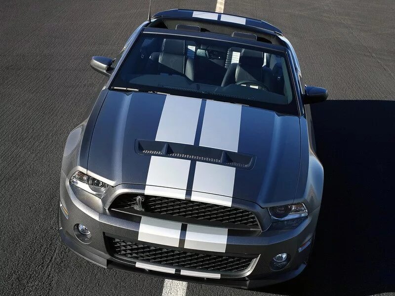 Полосы на машине тюнинг Фото машин Ford Shelby, красивые фотографии автомобилей. Фотогалерея авто Ford S