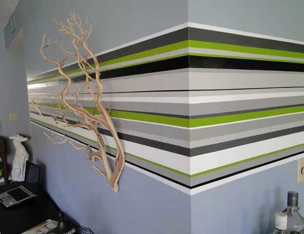 Полосы на стене в интерьере краской design fix: wall stripes Striped walls, Painting stripes on walls, Trendy wall d