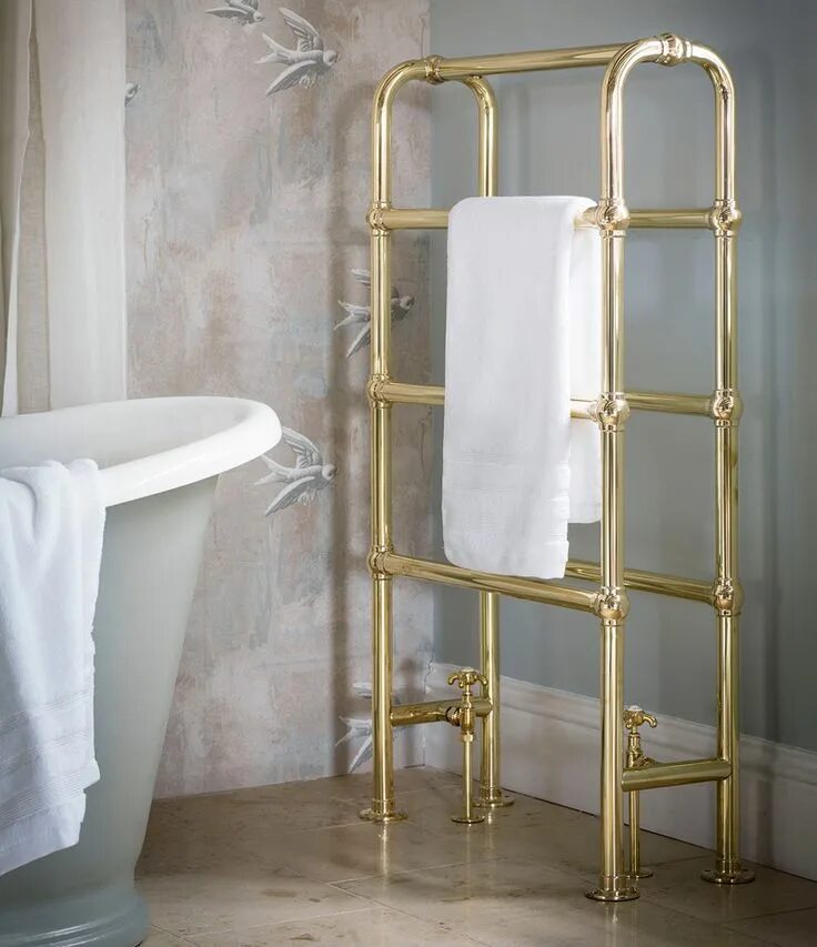 Полотенцесушители в интерьере ванны Arched heated towel rail from Catchpole & Rye Bathroom towel rails, Bathroom tow