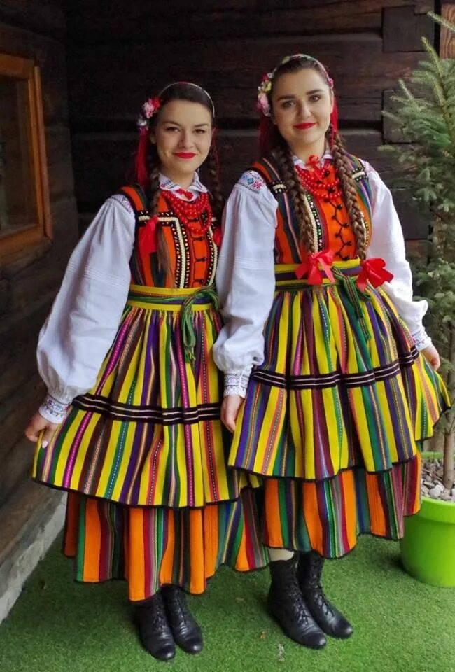 Польская женская мода Opoczno Polish traditional costume, Polish clothing, Folk fashion