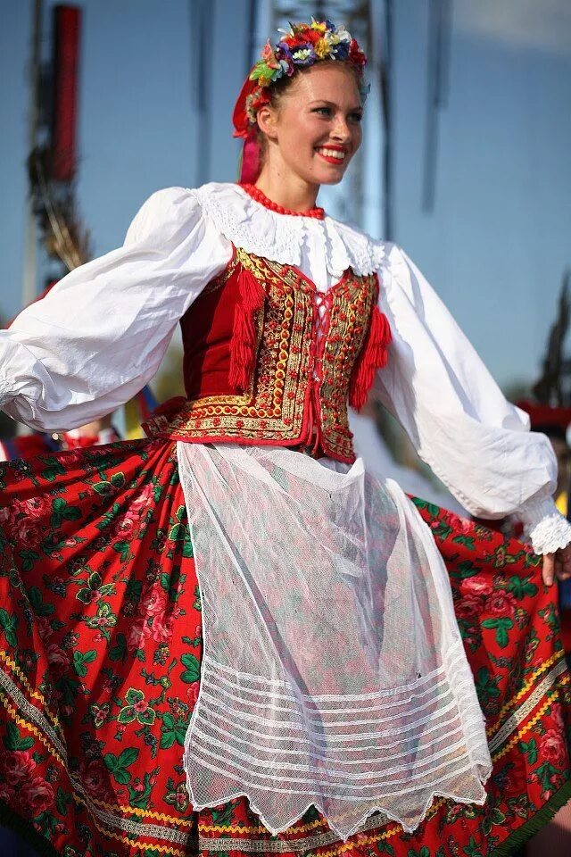 Польская женская мода Polish Folk Costumes - Traditional Fashion from Kraków