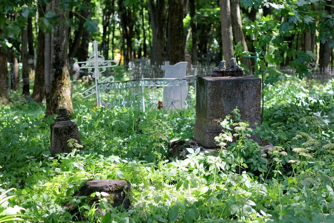 Польское кладбище в смоленске фото Польское кладбище, Смоленск Memento mori Дзен