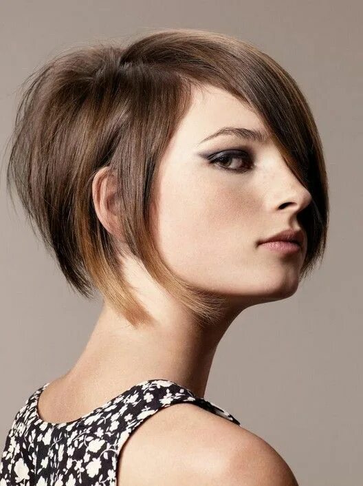 Полубоб стрижка женская фото Funky Stacked Bob Haircut - Trendy Short Hairstyles for 2014 - Pretty Designs St