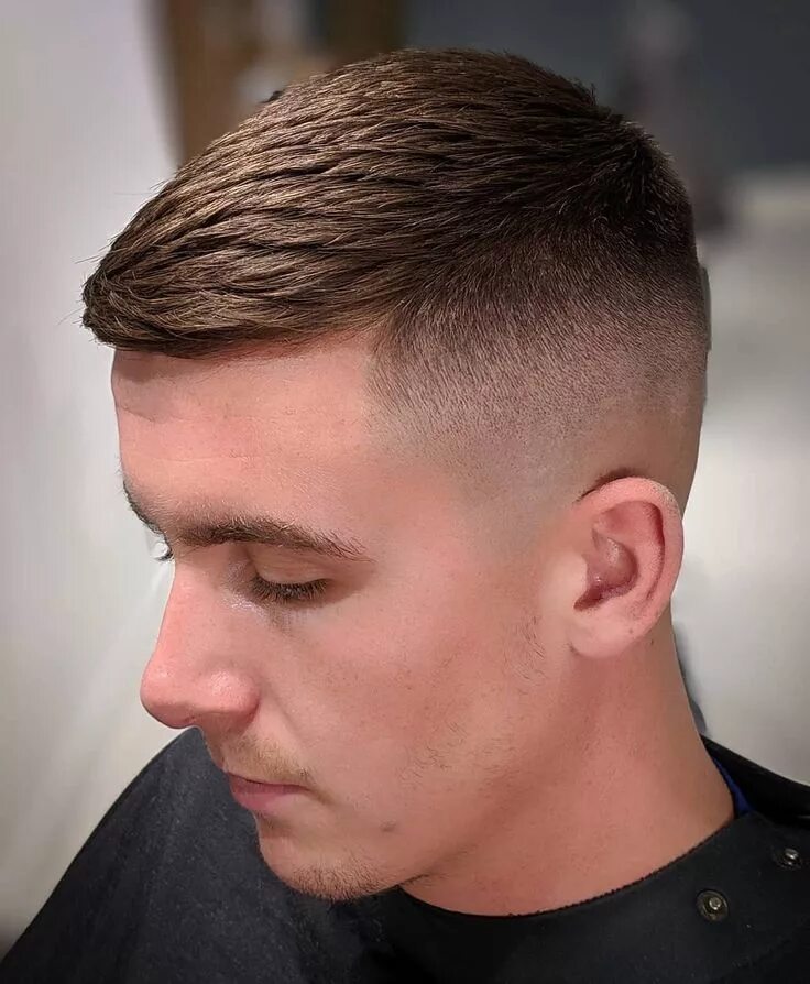 Полубокс с челкой мужские фото focus.barbershop# menshair #fade #skinfade #ukbarber #barber #barberlife #barber