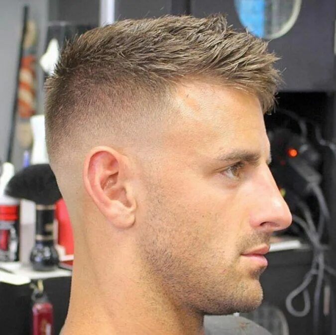 Полубокс стрижка мужская 10 Best Men’s Haircuts According to Face Shape Mens haircuts short, Mens haircut